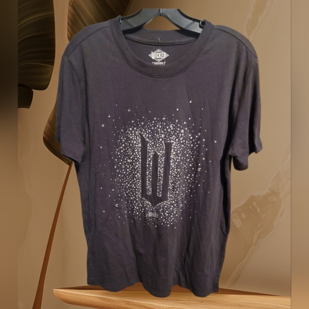 NWT- WICKED Graphic T-Shirt Read Post Sz Sm Fits Larger